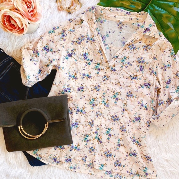 Anthropologie Tops - Anthropologie Eden & Olivia ButtonDown